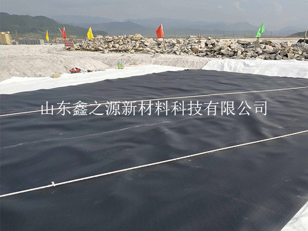 沼氣池黑膜施工的具體要求：精細施工，確保高效運行